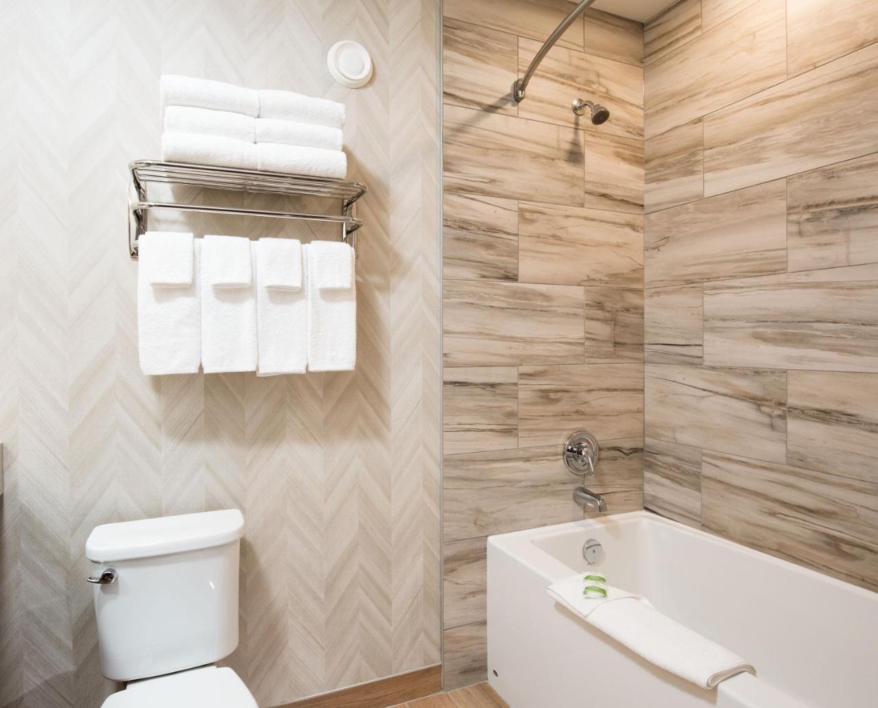 Pomeroy Inn & Suites Prince George Zewnętrze zdjęcie